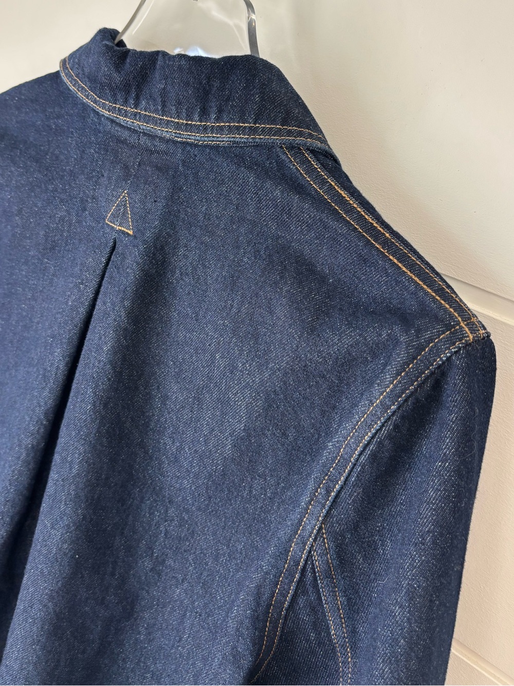J. Crew Denim Barn Jacket Cropped in Denim Rinse Women's Size Large - Picture 12 of 14